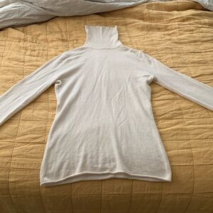 Cashmere Turtleneck
